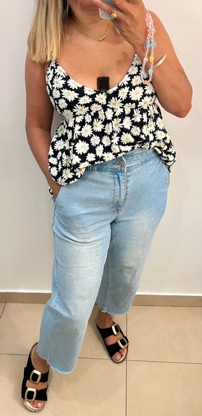 🌼 Débardeur fleurie  Pull & Bear Taille M - photo numéro 4