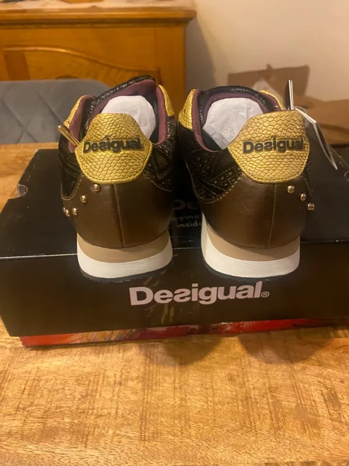 Desigual galaxy baskets sneakers femme taille 36 - photo numéro 3
