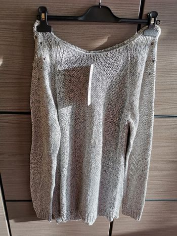 Pull long cache cache neuf