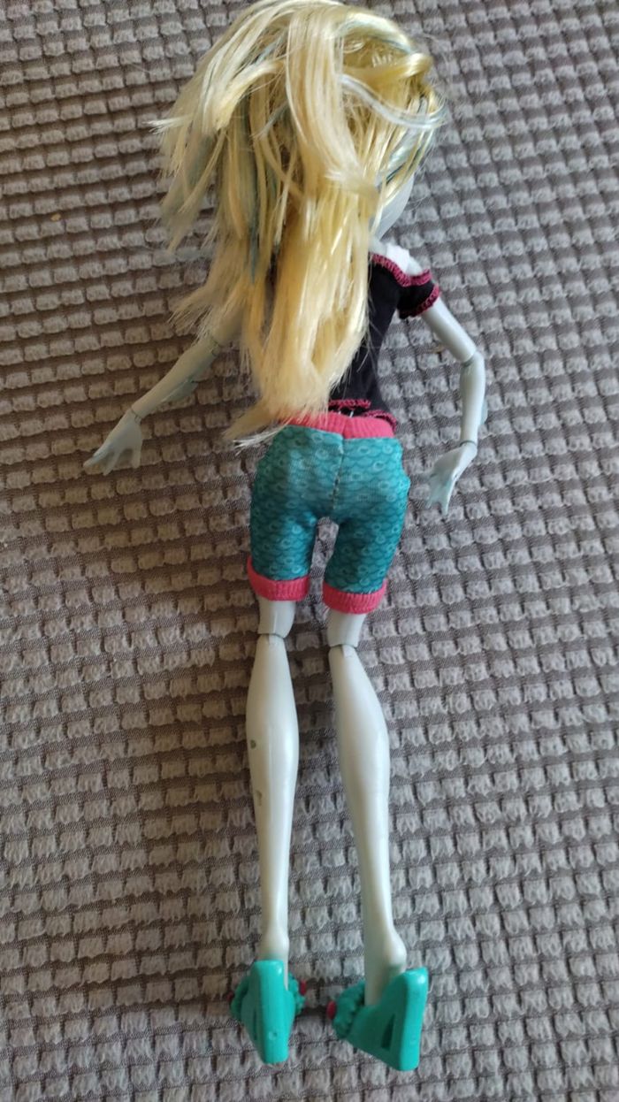 Poupée Monster High Lagoona Blue - photo numéro 5