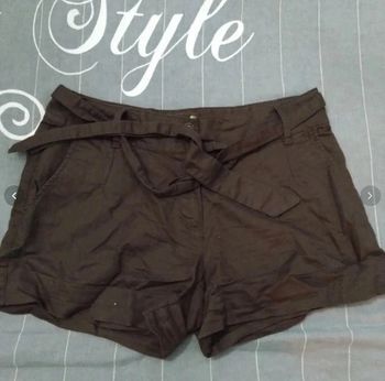 Short marron en lin t 38 neuf cache cache