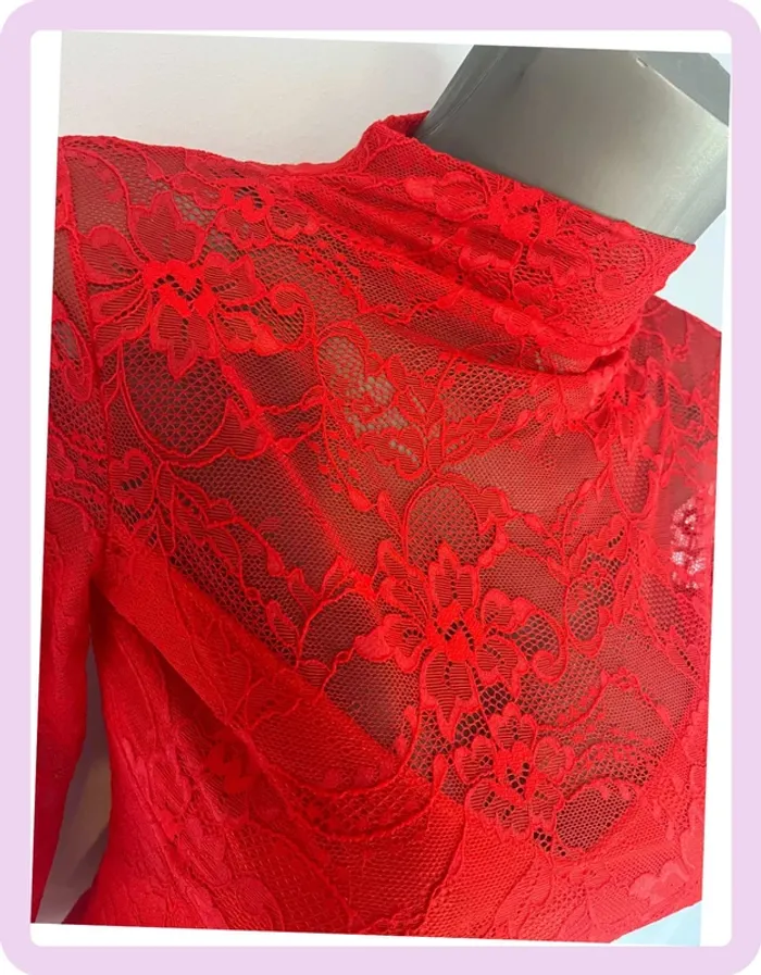 Haut dentelle rouge Patrizia Pepe – taille 0 – élégant & féminin - photo numéro 3