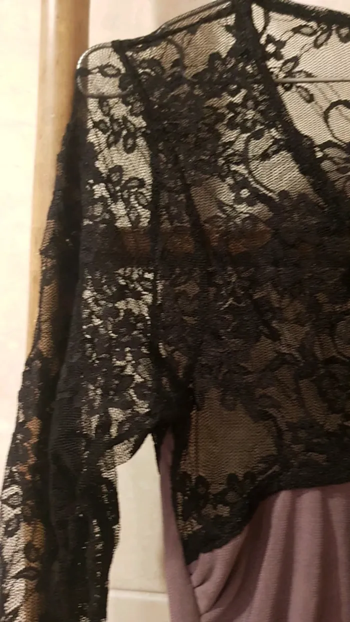 Superbe robe neuve dentelle 36 🥂 - photo numéro 3