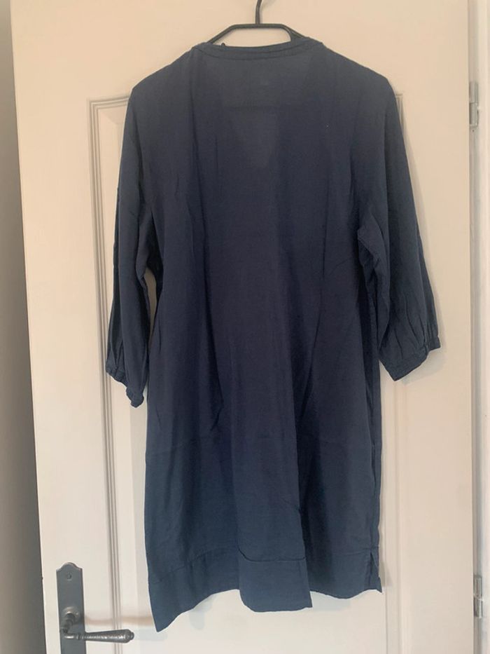 Chemise longue / Robe H&M Taille 40 - photo numéro 2