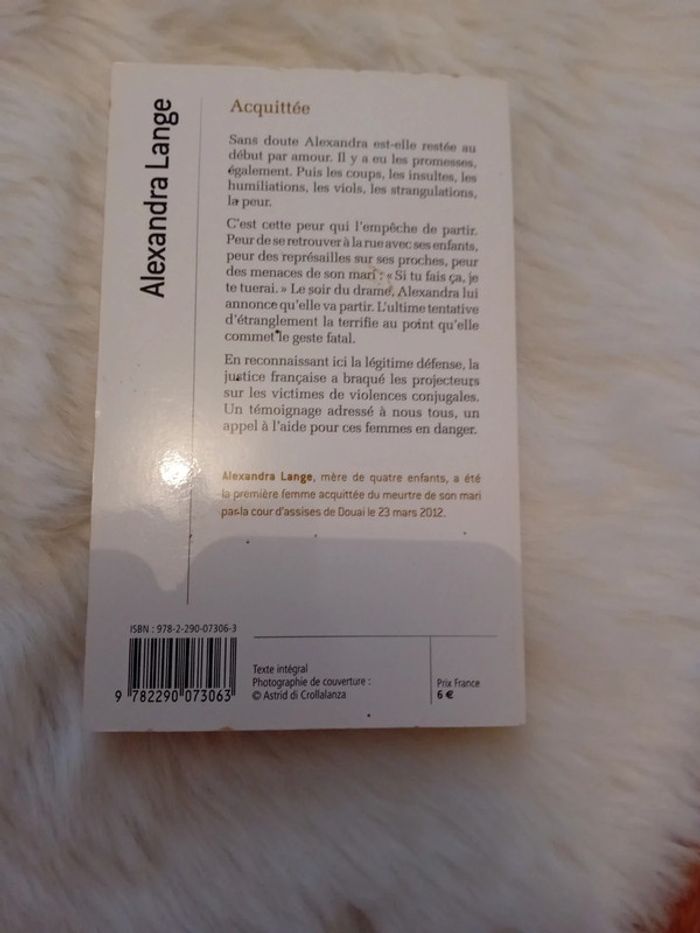 Livre - photo numéro 2
