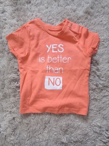 Tee shirt taille 6 mois