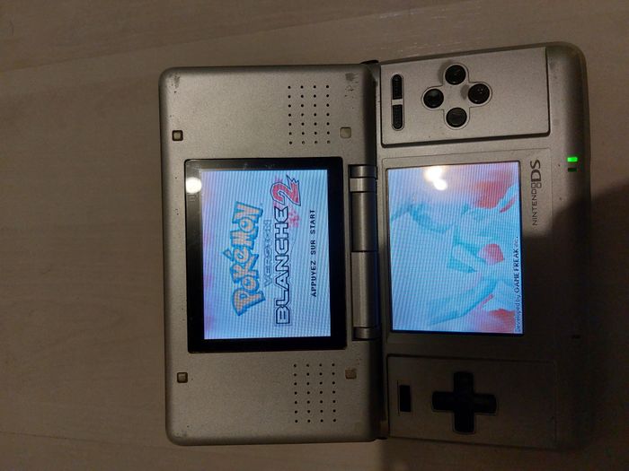 Pokémon version Blanche 2 Nintendo DS Français - photo numéro 3