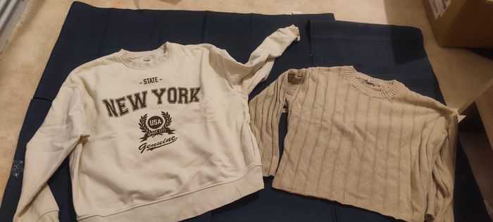 Lot vêtements femme ( jeans jupe veste ) - photo numéro 9