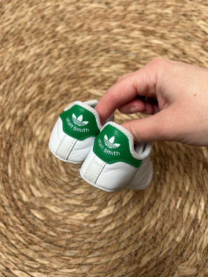 Chaussons Adidas Stan Smith bébé - Taille 18 - photo numéro 6