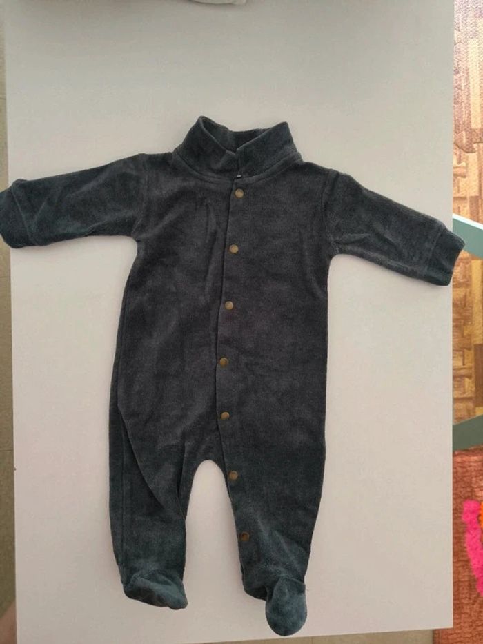 Pyjamas 1 mois Zeeman