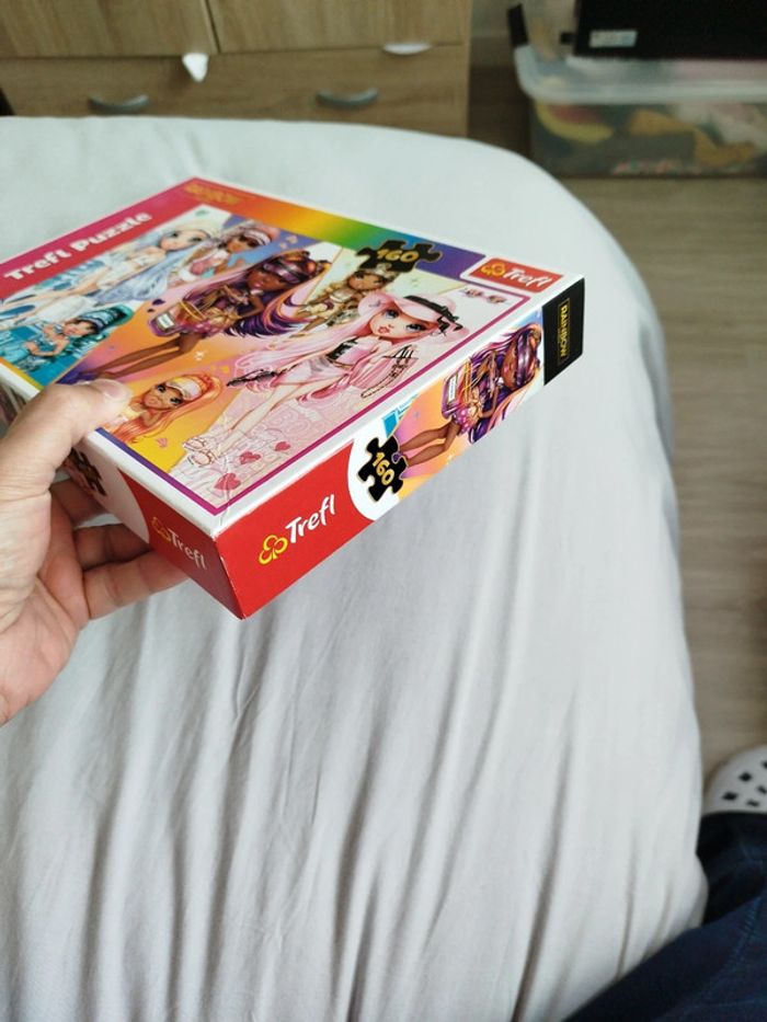 Puzzle rainbow high 160p complet - photo numéro 2