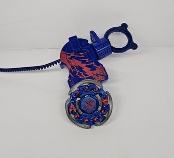 Toupie Beyblade Métal Fury Spiral Fox