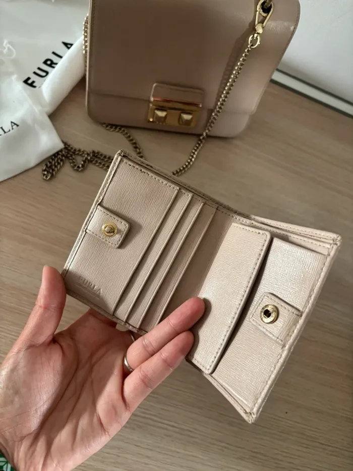 Sac à main et porte-monnaie Furla beige - photo numéro 5