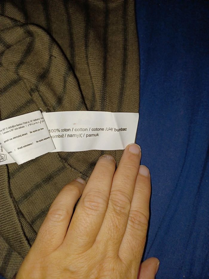 Pull fin tape à l'œil 12 ans - photo numéro 4