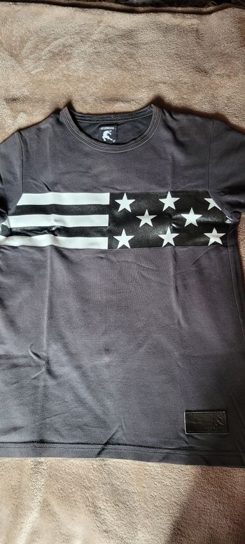 Tee-shirt