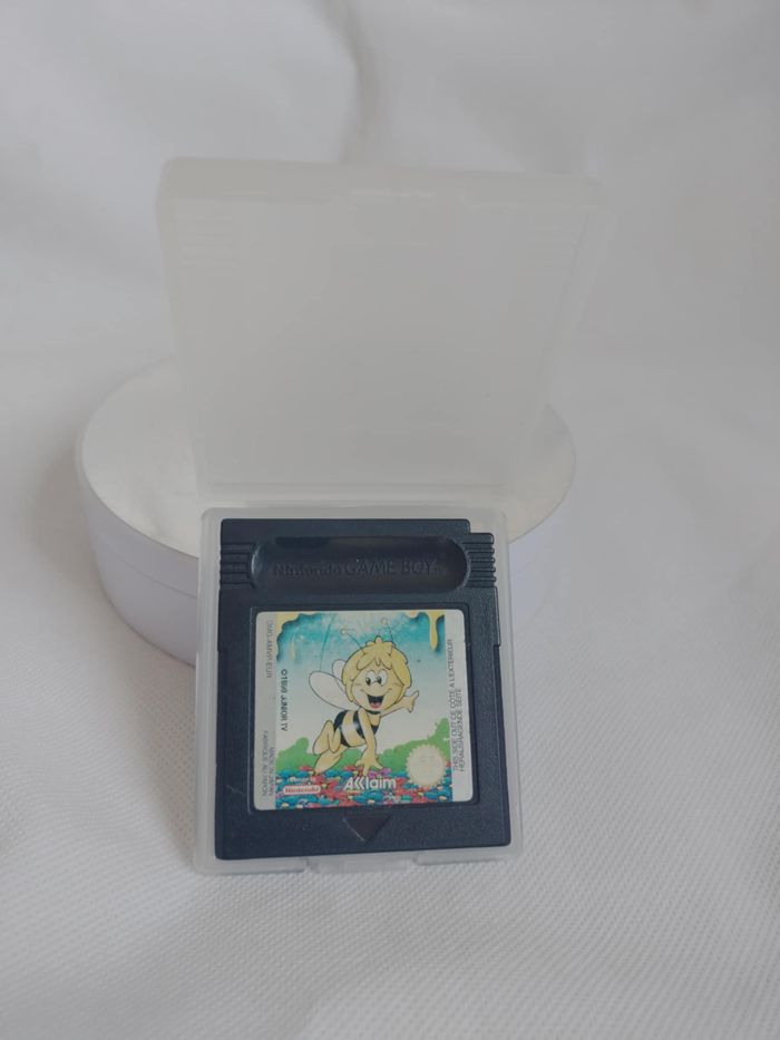 Jeu Game Boy Maya L'abeille
