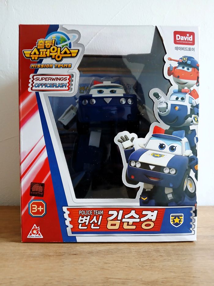 Figurine Super Wings Officer Kim Mission Teams