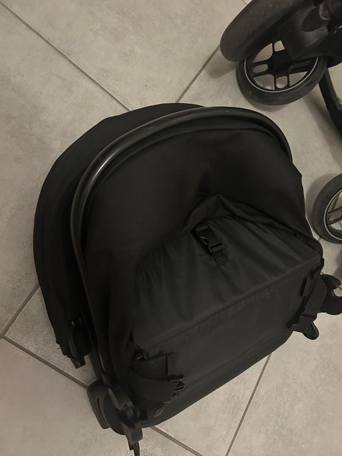 Poussette Maxi Cosi Zelia3 - photo numéro 3