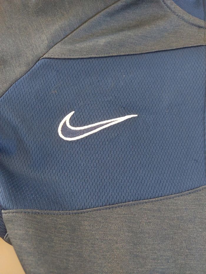 Veste Nike L enfant 11/13 ans - photo numéro 4