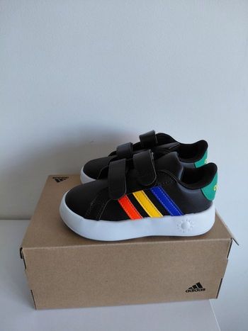 Baskets bébé Adidas Grandcourt