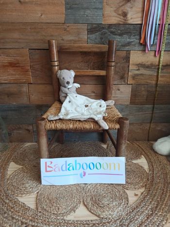 Doudou ours pommette be