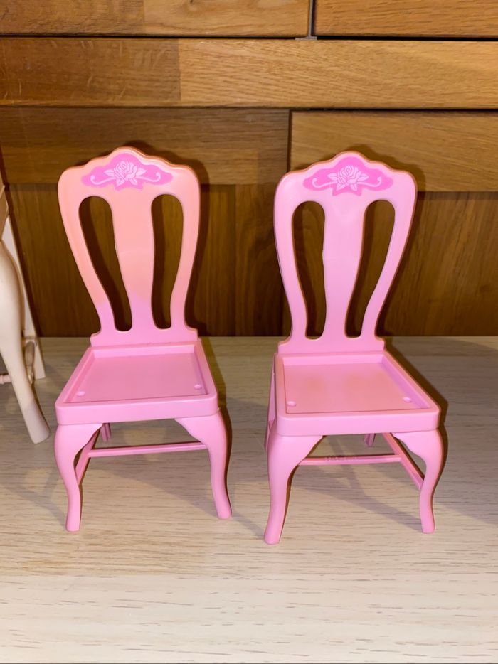 Barbie Mattel poupée 1984 salle manger luxe fashion dining room set vaisselle mobilier - photo numéro 5