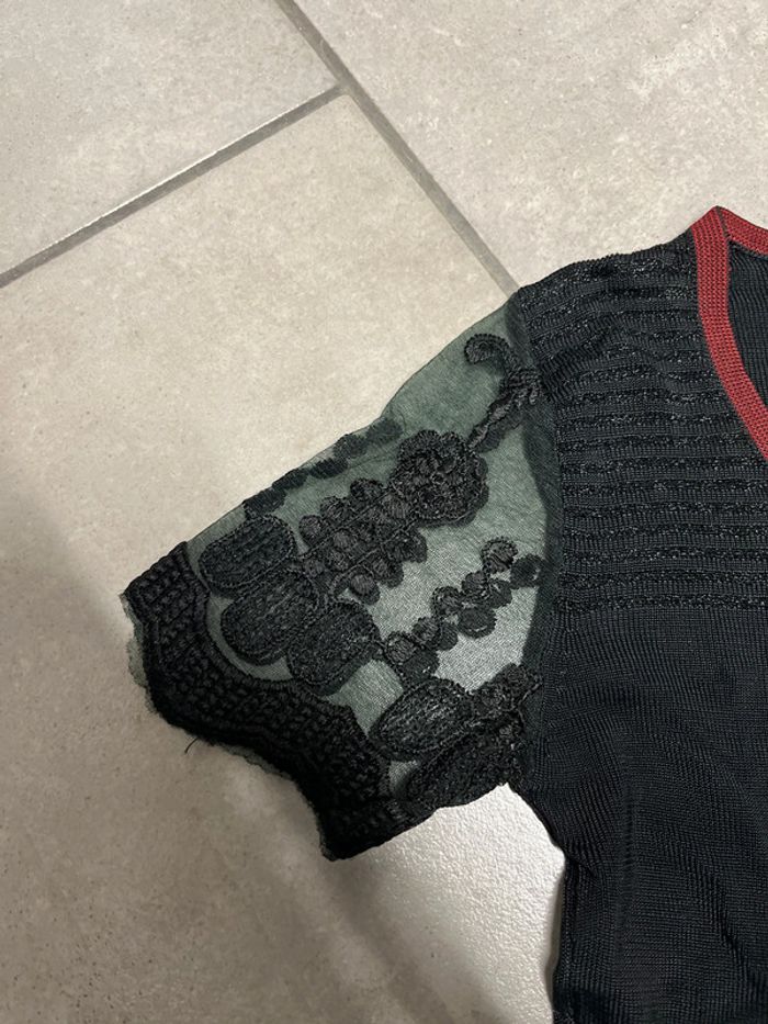 Ter shirt avec dentelles - photo numéro 2