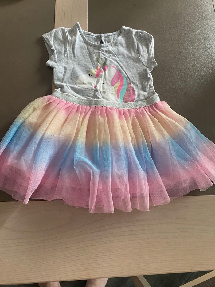 Lot vêtements fille 12 mois - photo numéro 4