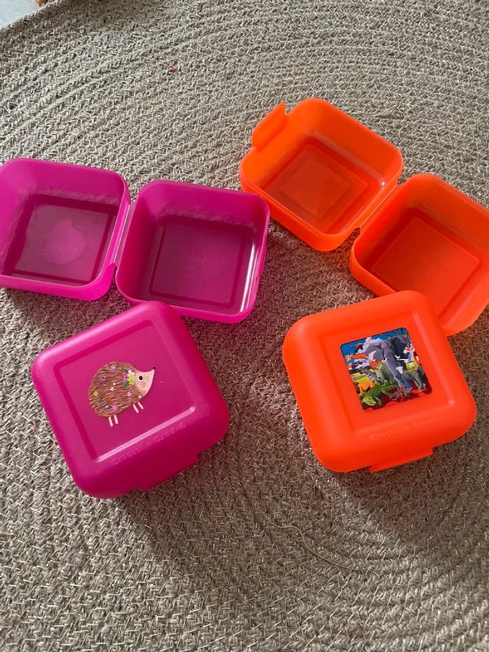 Lot boîtes à goûter