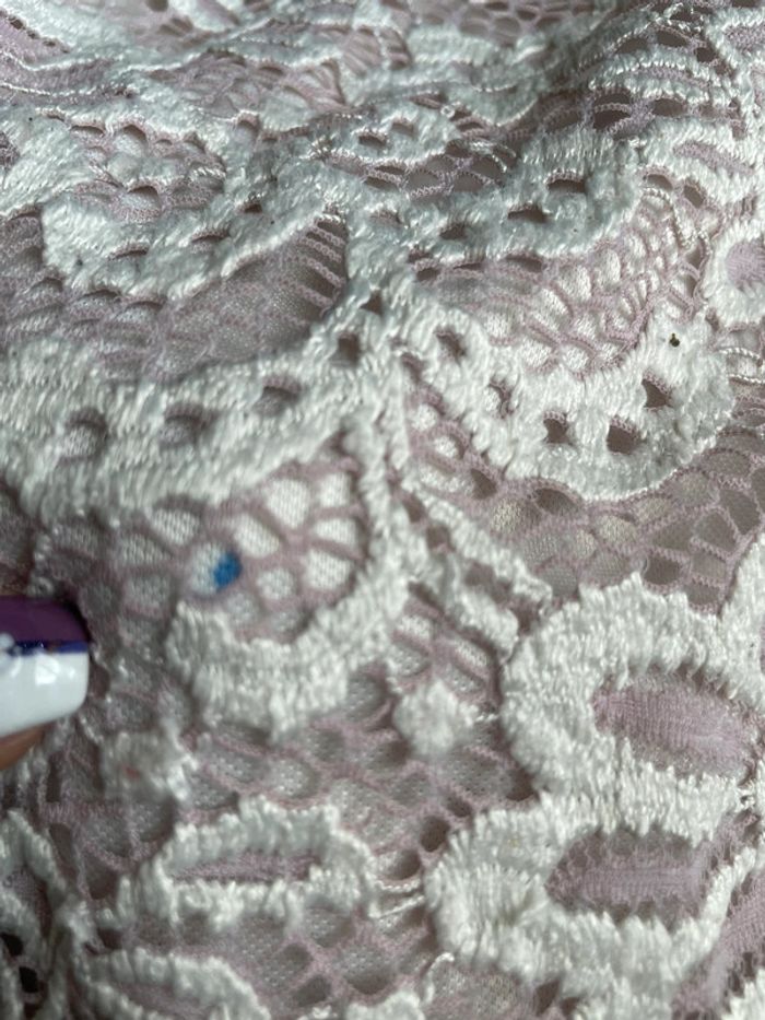 Robe dentelle - photo numéro 2