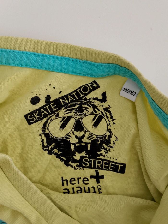 Tishirt There Here - photo numéro 4