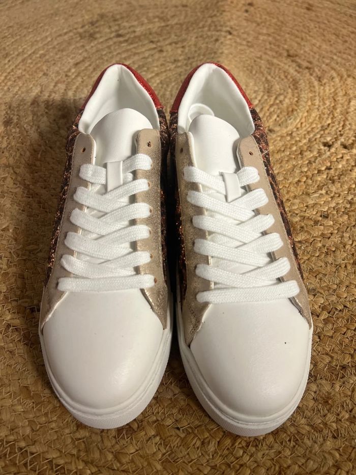 Baskets femme Findlay taille 40 dorées à lacets - photo numéro 2