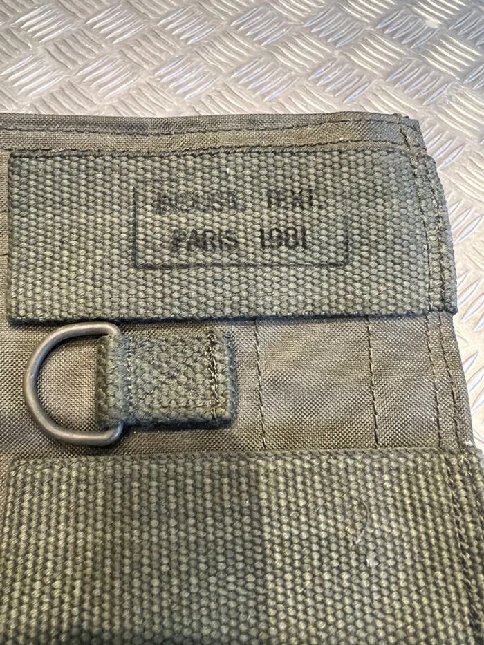 pochette étui porte chargeur Famas armée française paris 1981 neuf - photo numéro 3