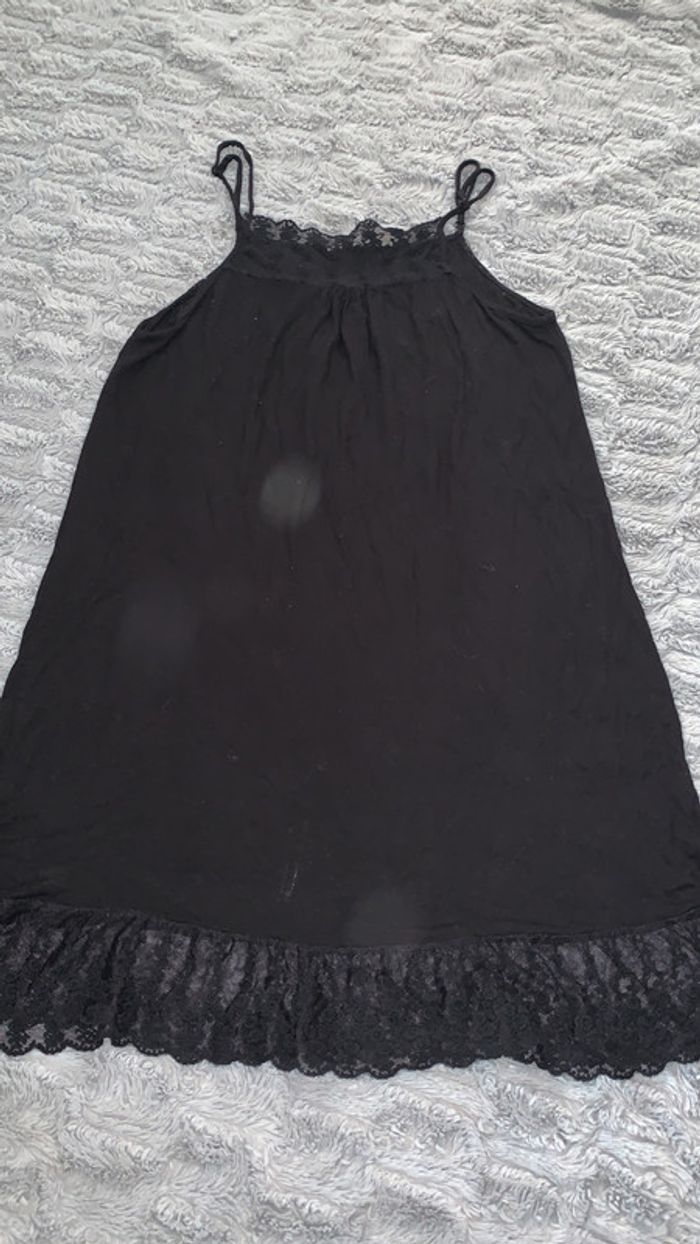Lot de 2 Robe Lila Rose noire taille L