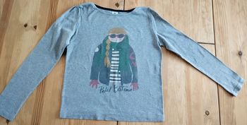 Beau tee shirt écharpe verte