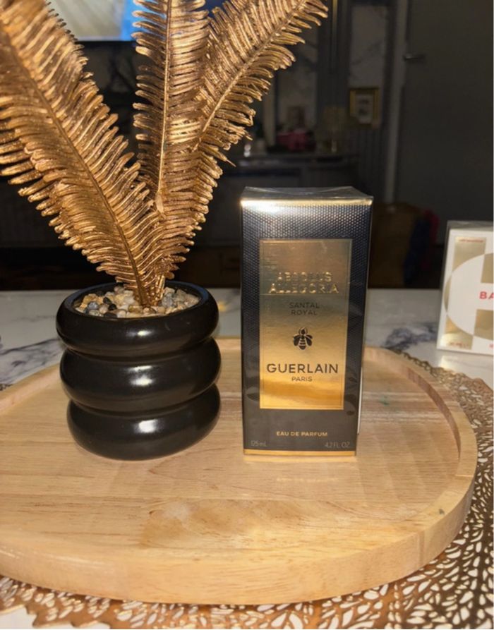 Parfum absolus allegoria santal royal