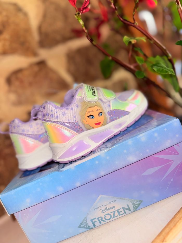 Basket lumineuse Disney Frozen - photo numéro 4