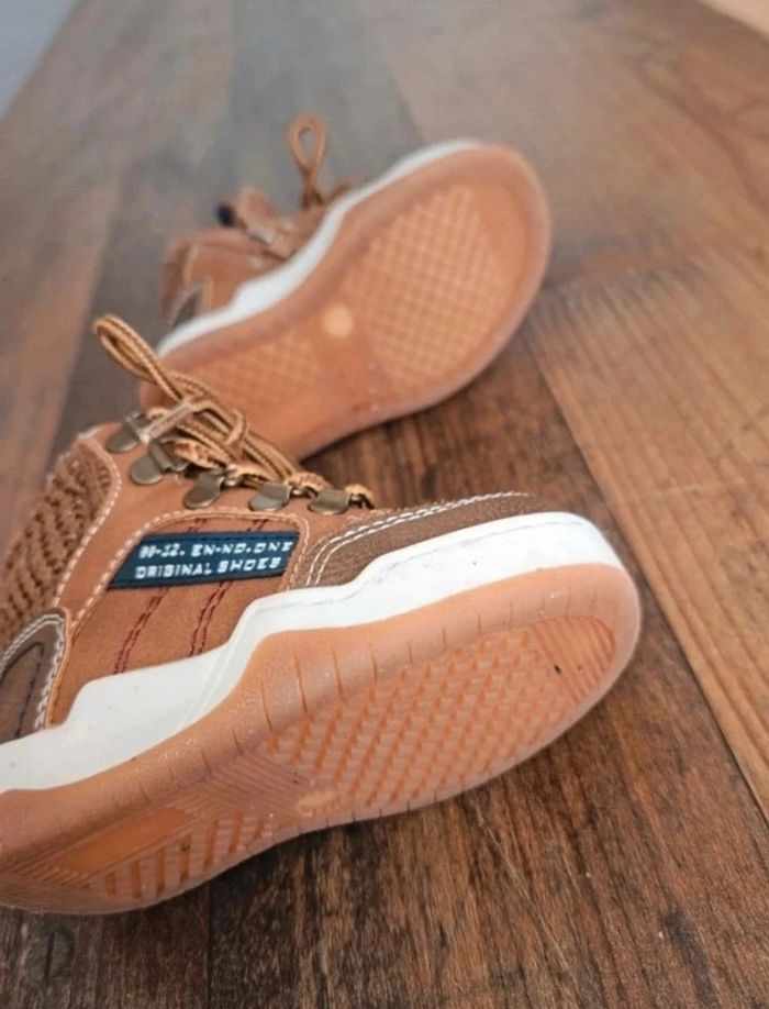 Basket Chaussures montantes bébé garçon pointure 21 - photo numéro 3