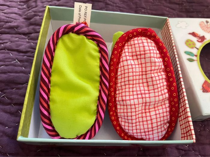 Chaussons lilliputiens - photo numéro 3