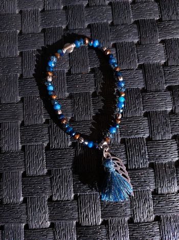 Bracelet bleu aile et pompon