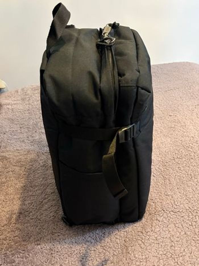 Valise sac à dos Eastpak - photo numéro 3