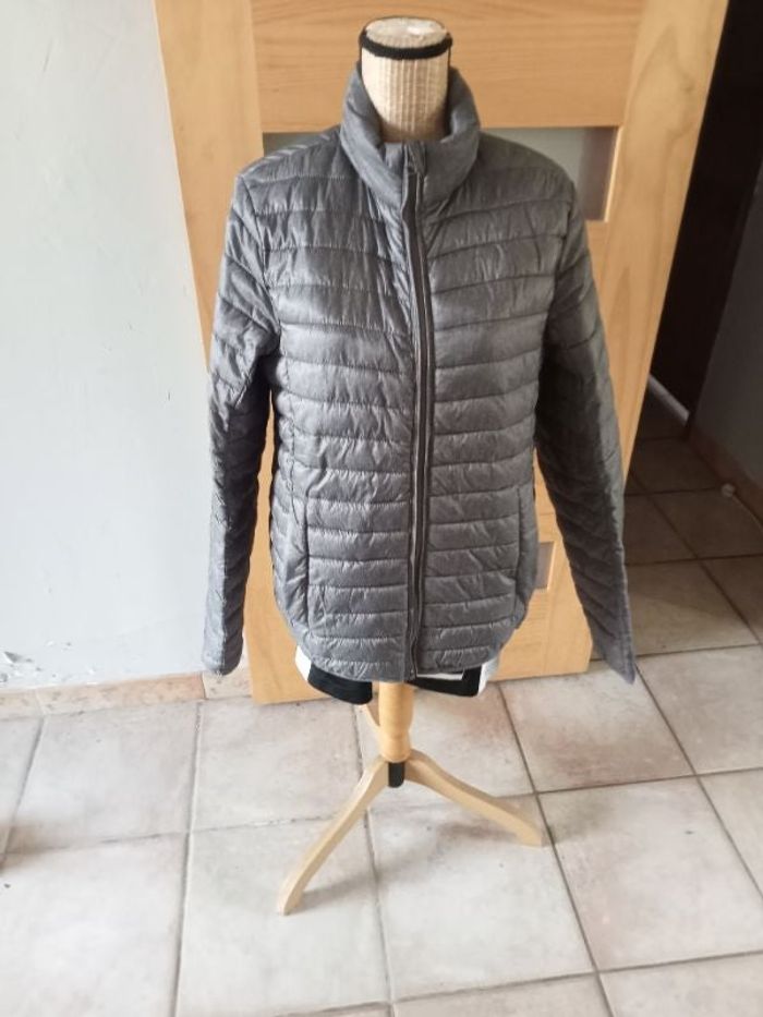 Doudoune fine et légère gris chiné