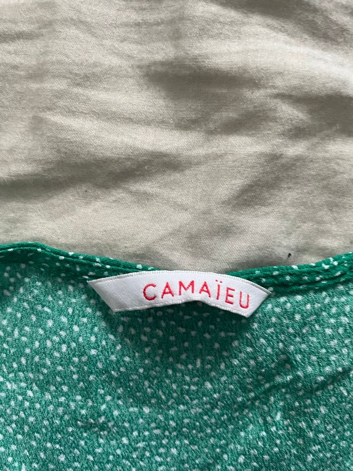 🌸magnifiques Blouse manches courtes verte à pois taille 40 camaieu 🌸 - photo numéro 2