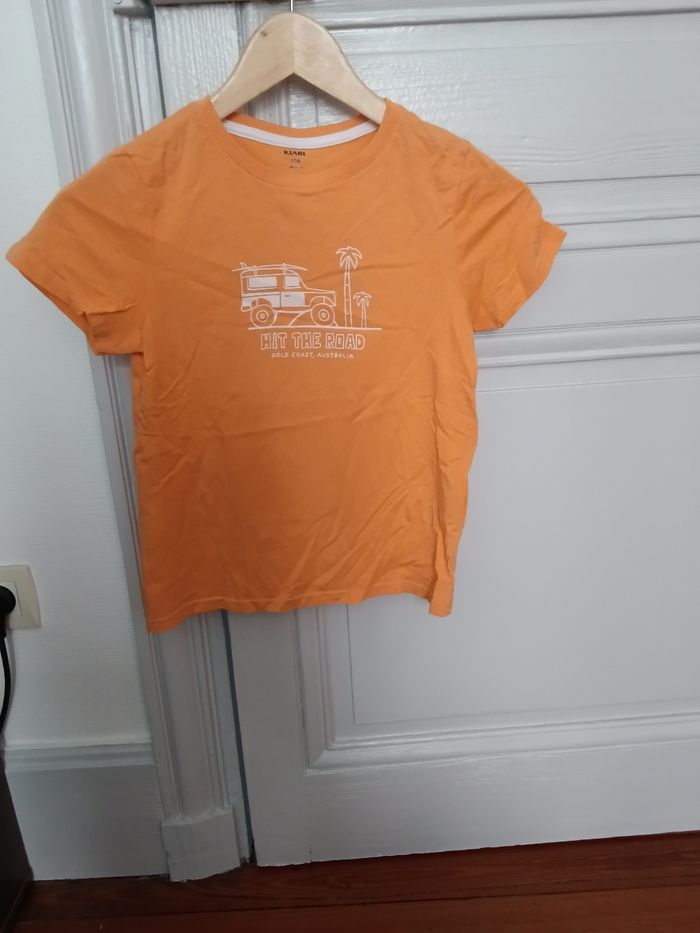 Tee-shirt Kiabi orange et blanc