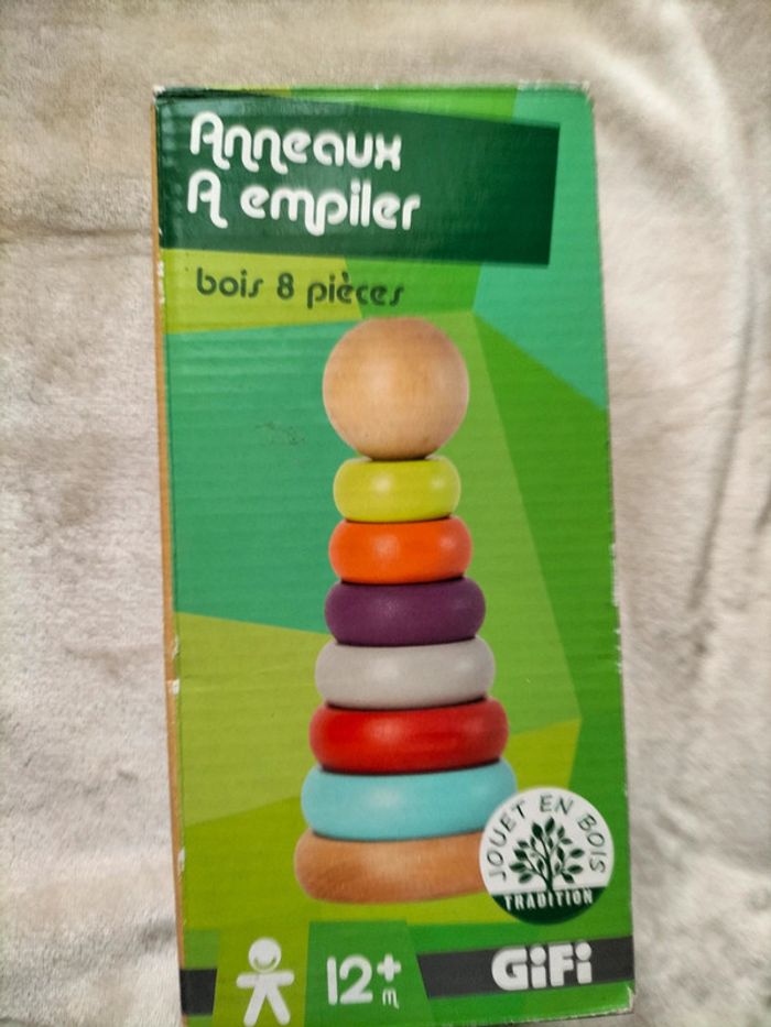 Tour à empiler - photo numéro 2