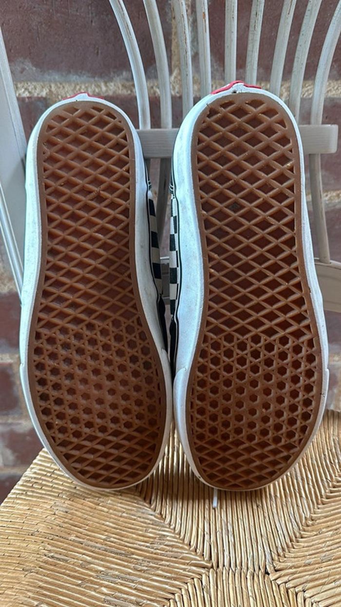 Vans damier noir et blanc Taille 42,5 - photo numéro 3