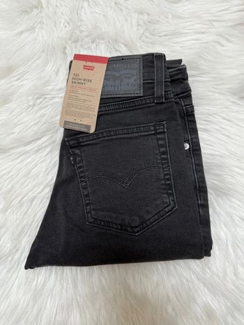 Jean Levi’s 721 High-Rise Skinny – Taille 26/32 – noir – Neuf avec étiquette
