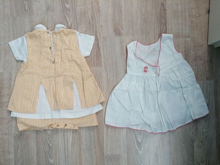 2 robes 6 mois - photo numéro 2