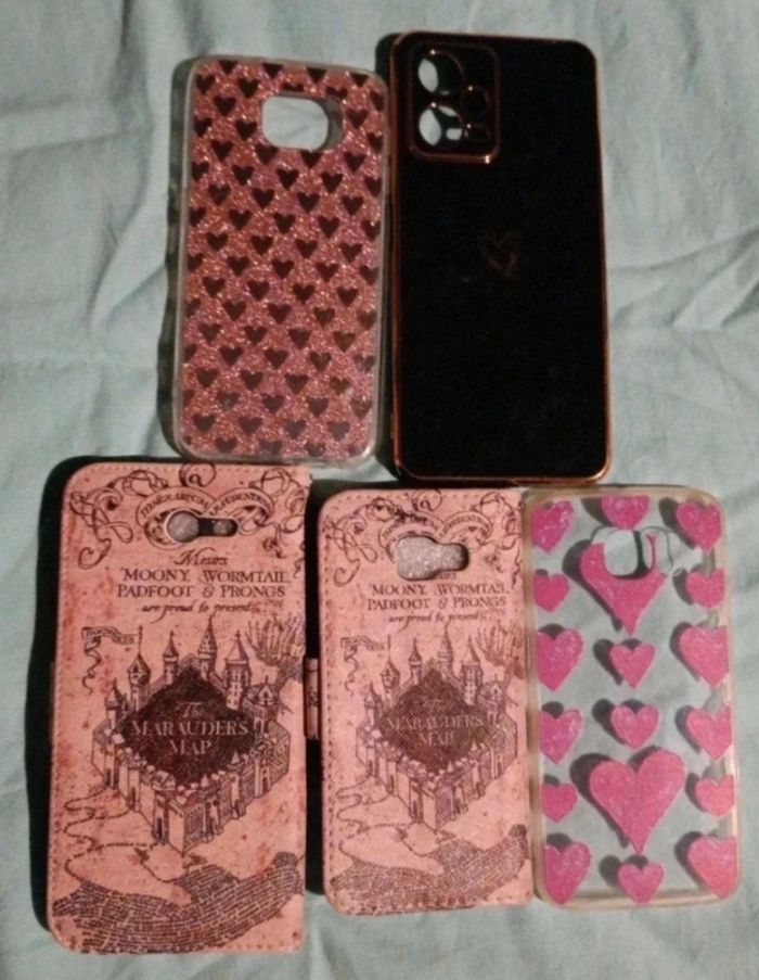 lot de 5 coques de téléphone de différents modèles