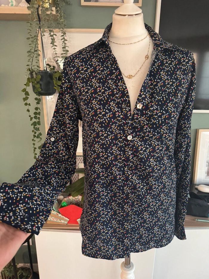 Très jolie chemise blouse bleu marine multicouleurs taille S